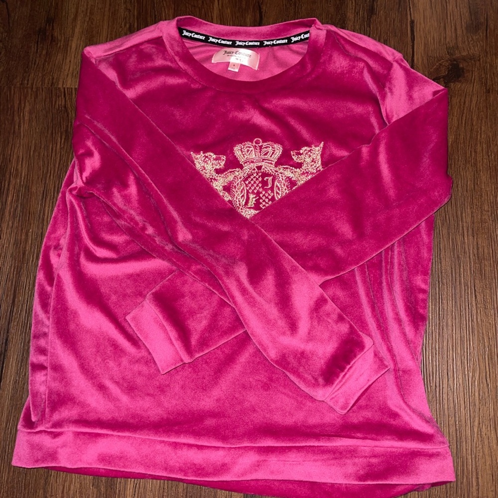 Juicy Couture long sleeve with dog velour